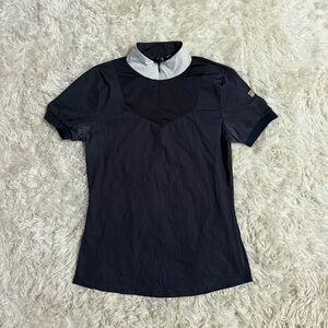 Women’s Size 6 Navy Horze Short Sleeve Horseback Riding Shirt. Light wear.
